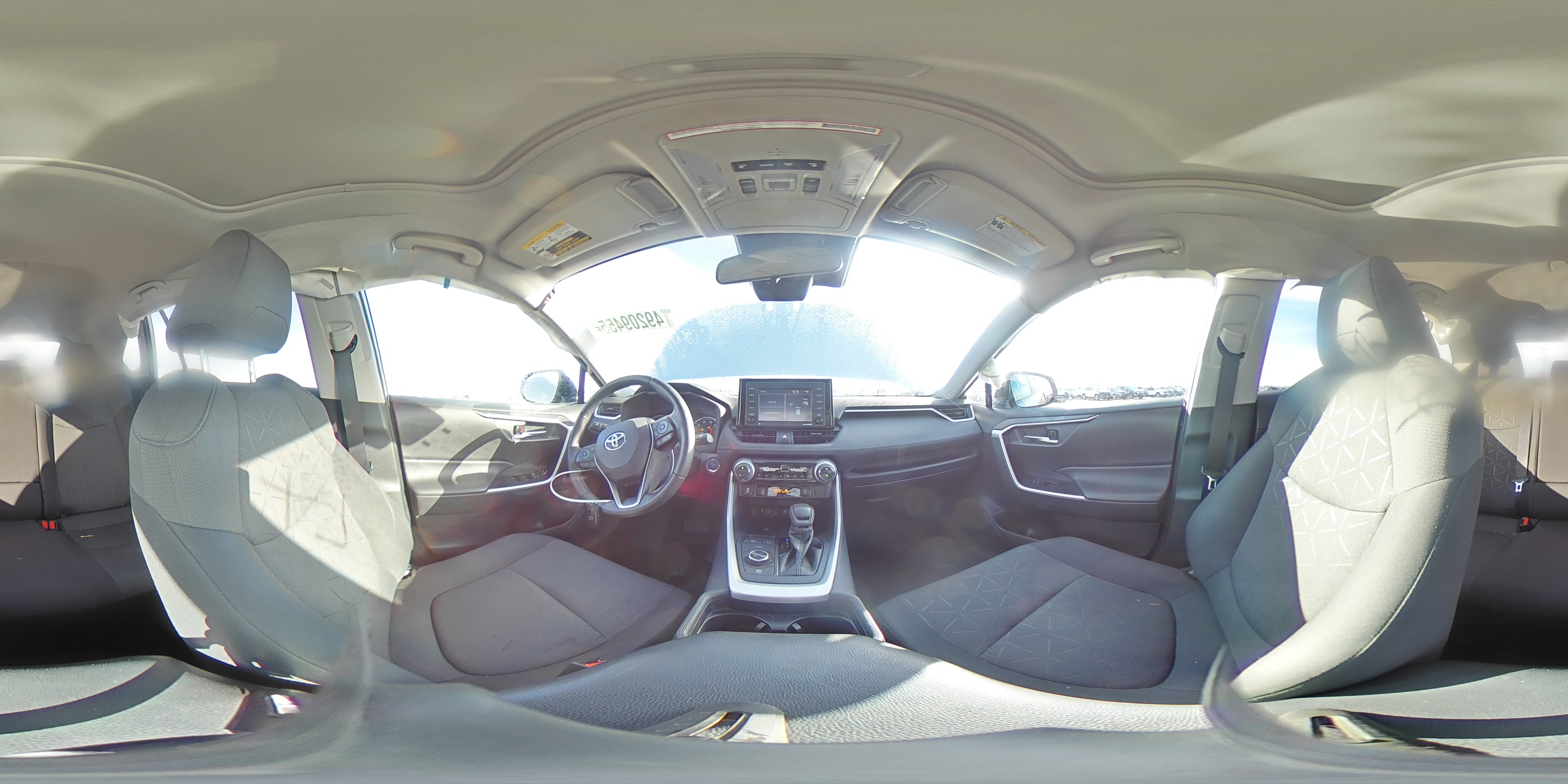 2021 Toyota RAV 4 - Image 12