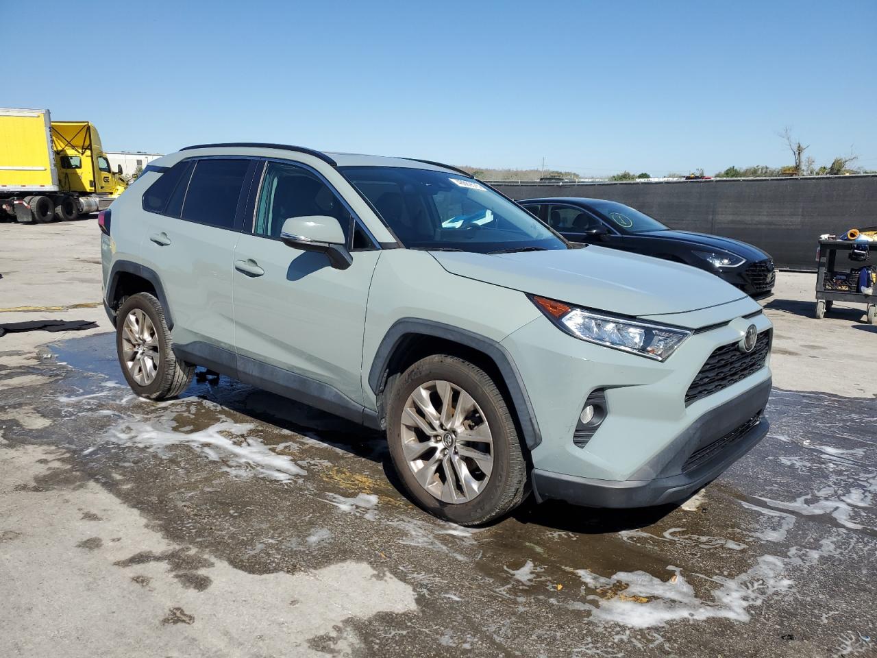 2019 Toyota RAV 4 - Image 4