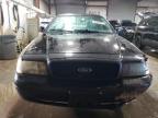 2004 Ford Crown Victoria Police Interceptor zu verkaufen in Elgin, IL - Rear End