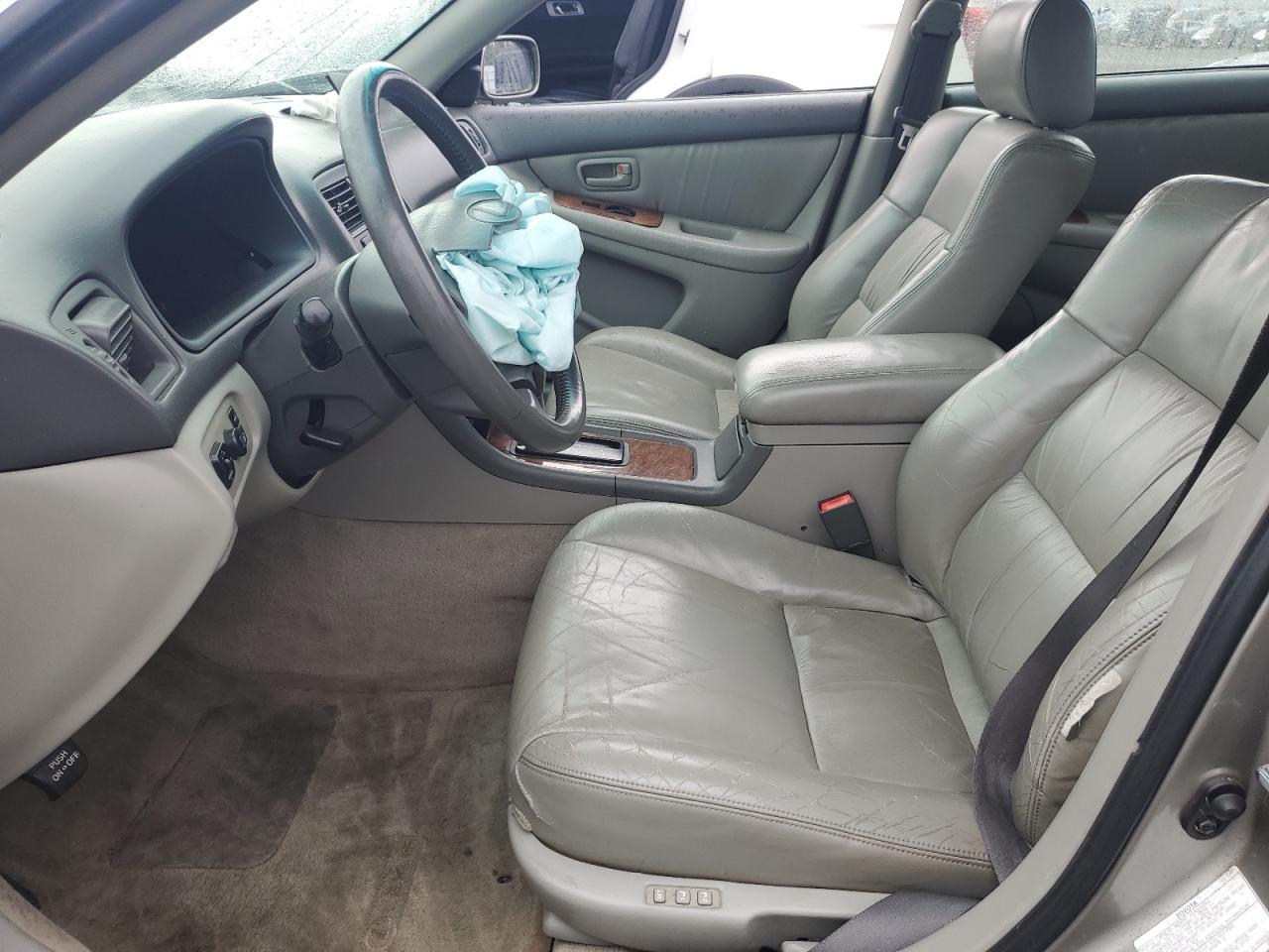 1997 Lexus ES - Image 7