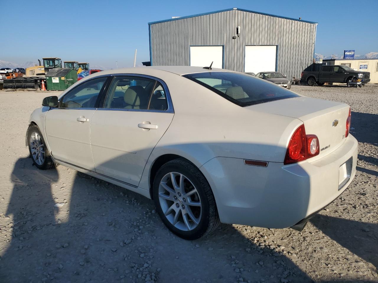 2010 Chevrolet Malibu - Image 2