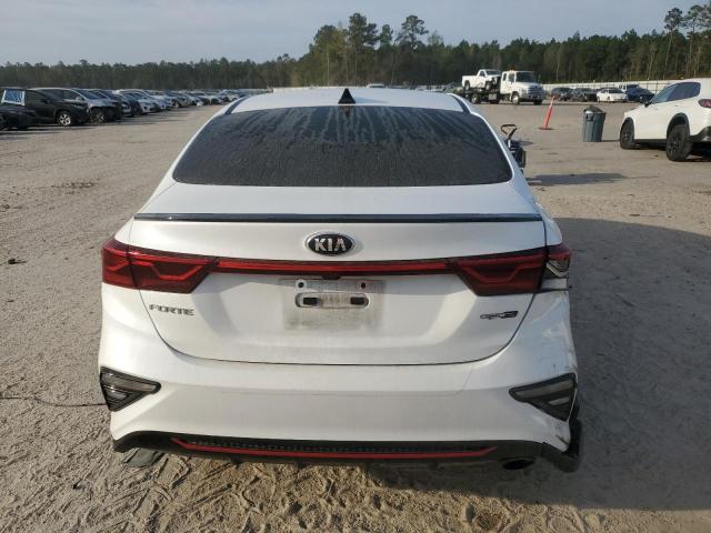  KIA FORTE 2021 Biały