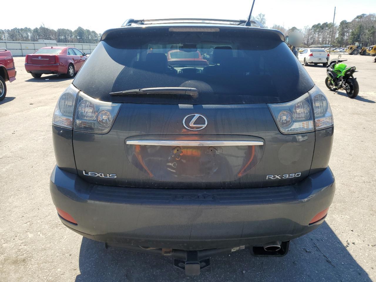 2005 Lexus RX - Image 6