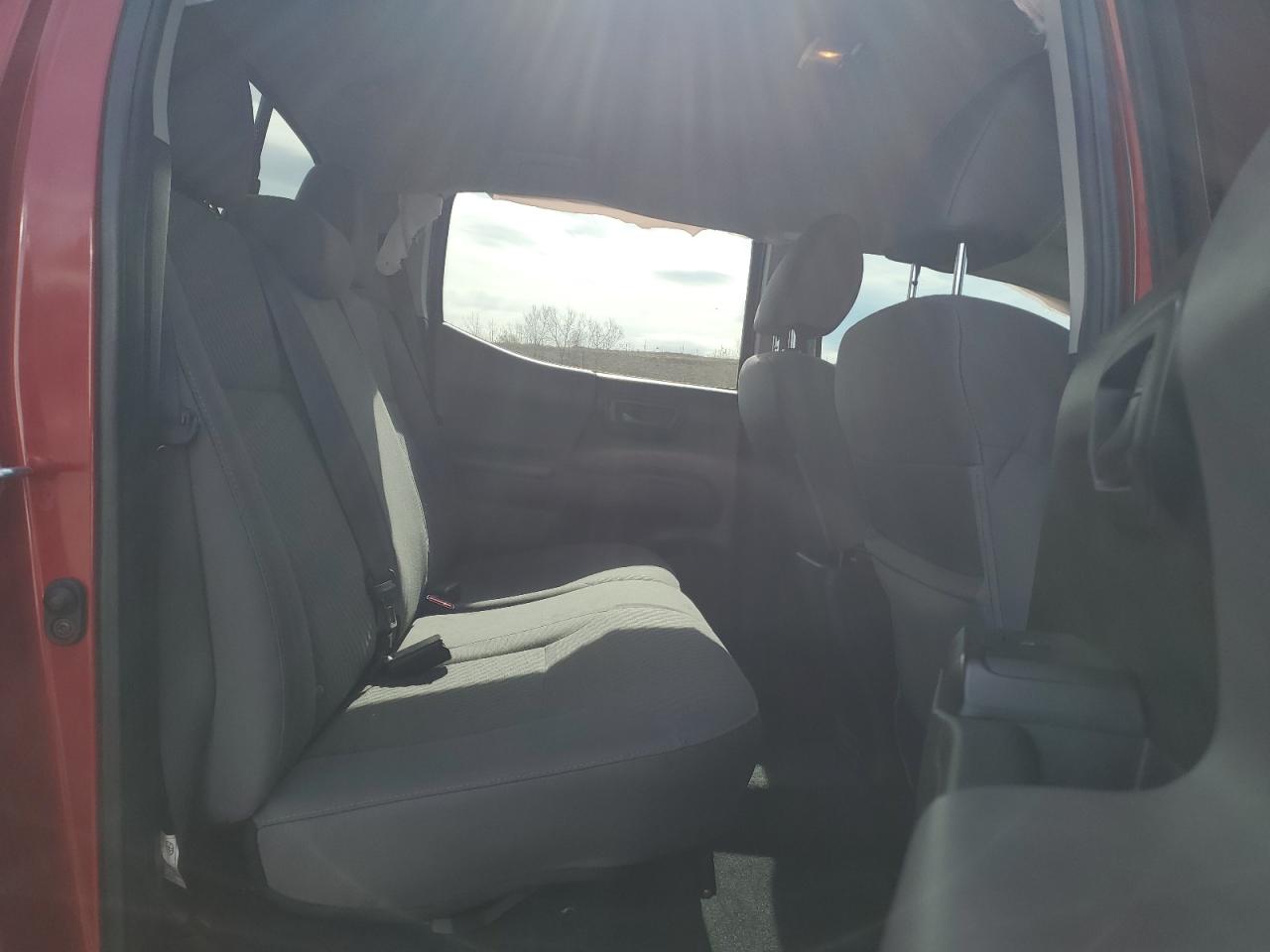 2022 Toyota Tacoma Double Cab VIN: 3TMCZ5AN2NM481092 Lot: 51146755