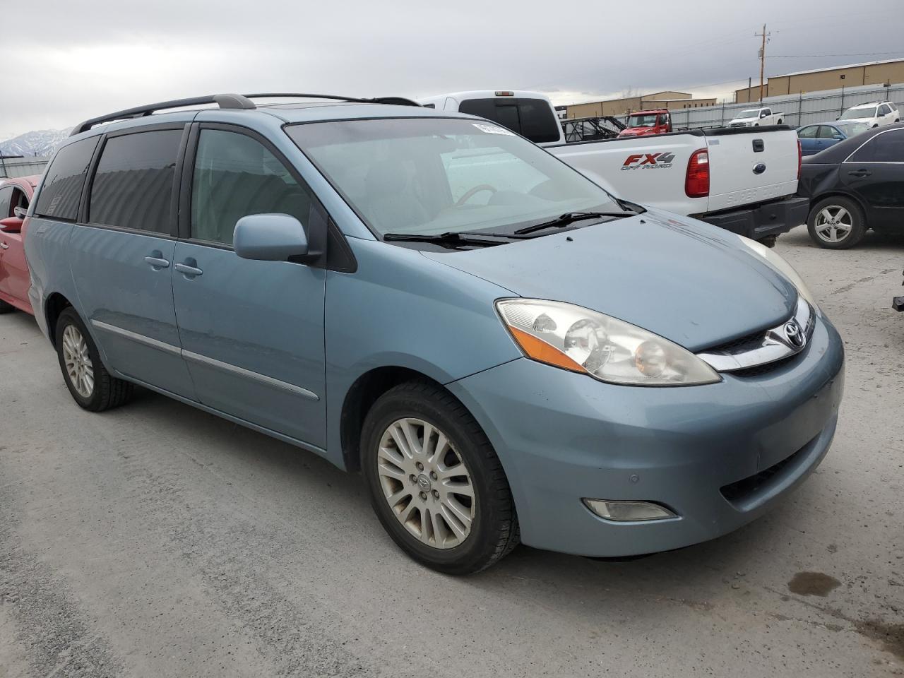 2008 Toyota Sienna - Image 4