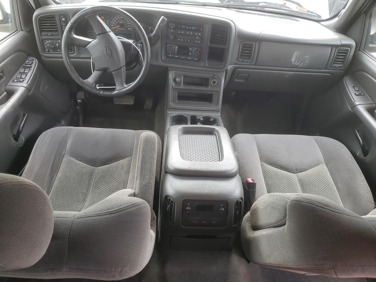2006 Chevrolet Silverado - Image 8