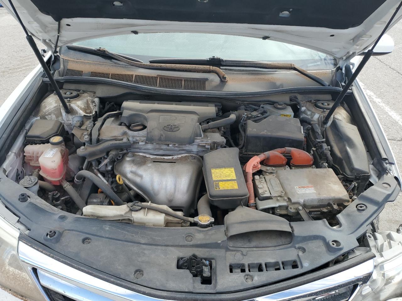 2013 Toyota Camry - Image 13