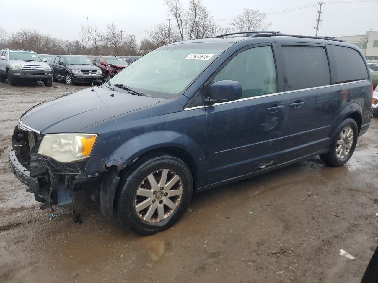 2008 Chrysler Town & Country - Image 1