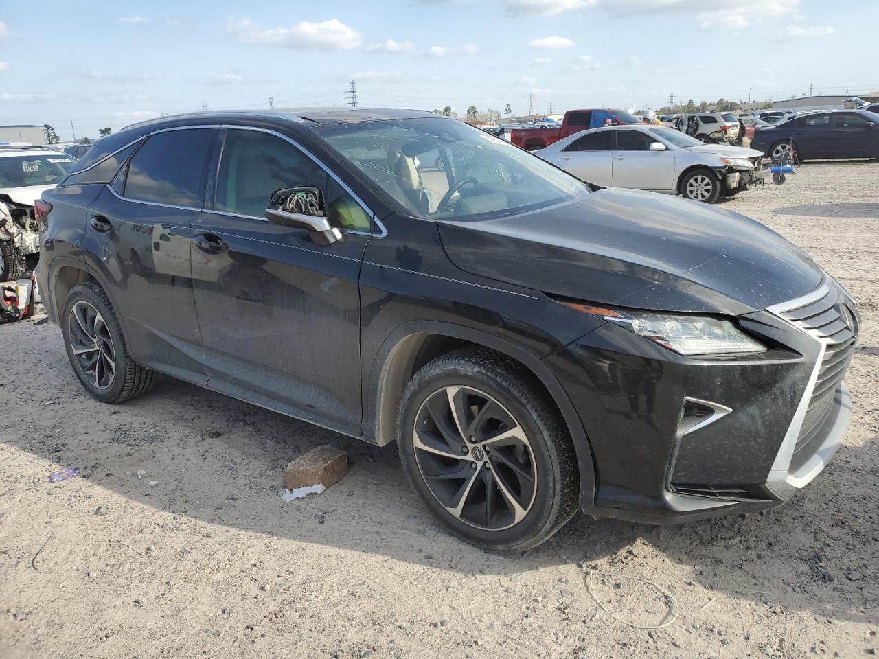2019 Lexus RX - Image 4