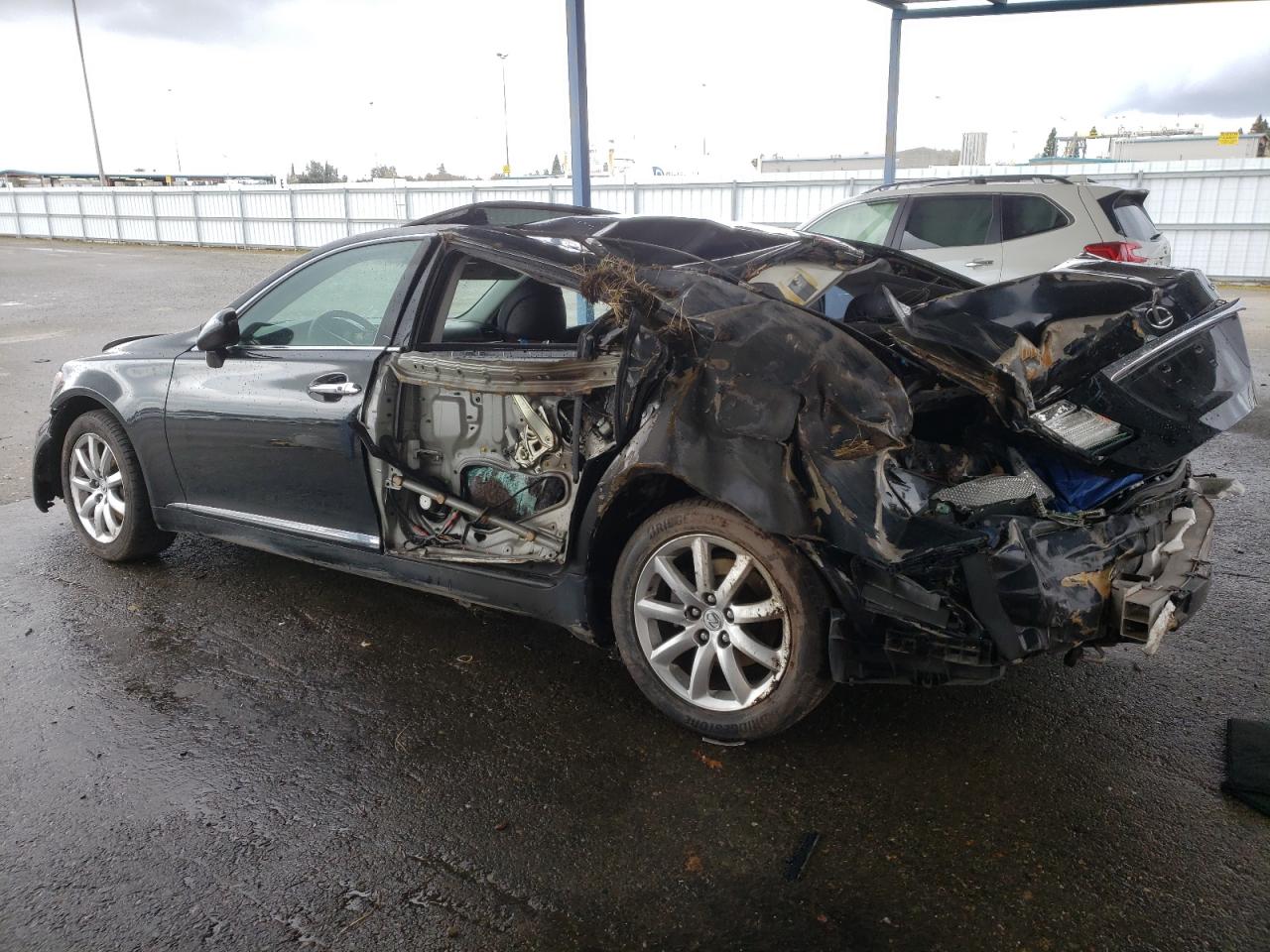2008 Lexus LS - Image 2