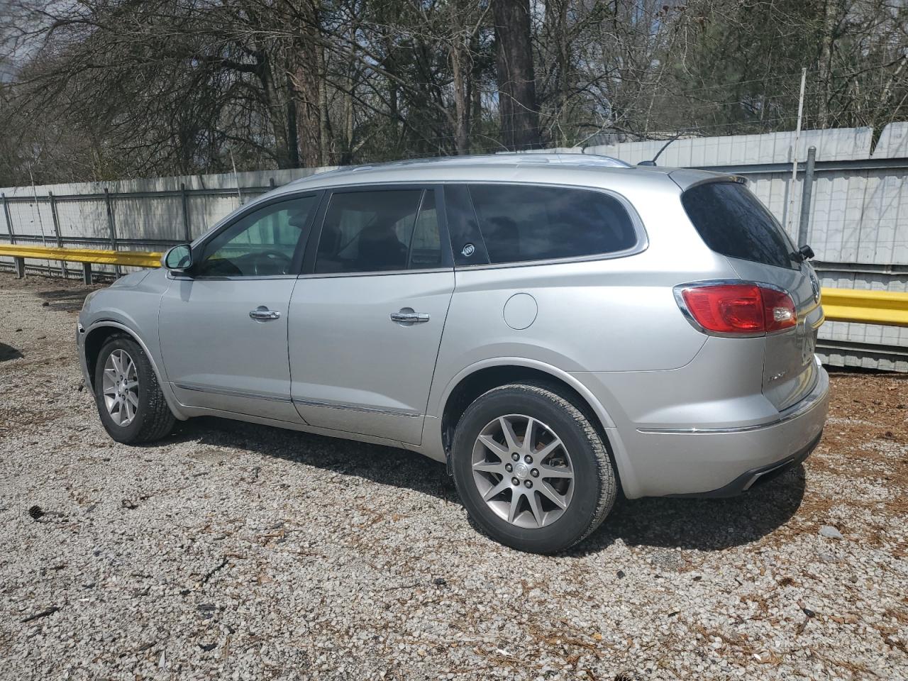 2015 Buick Enclave - Image 2