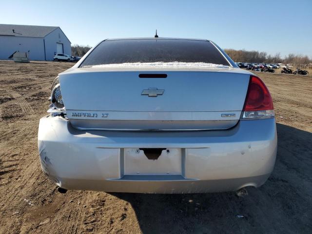  CHEVROLET IMPALA 2016 Srebrny