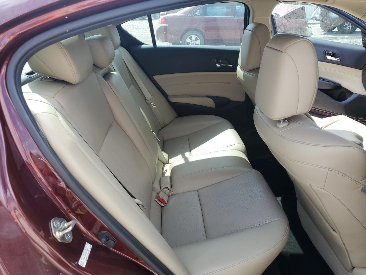 2014 Acura ILX - Image 10
