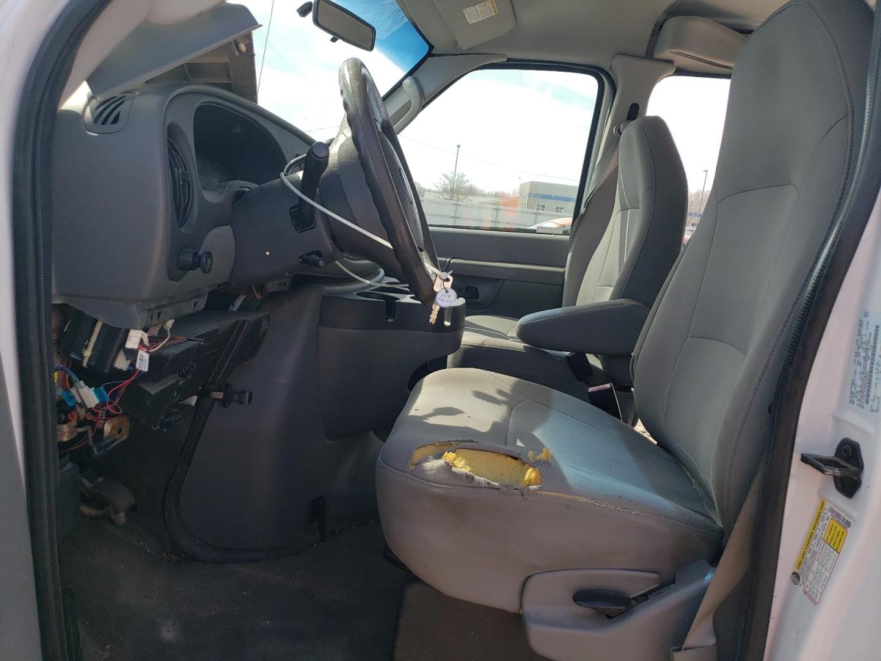 2008 Ford Econoline - Image 7