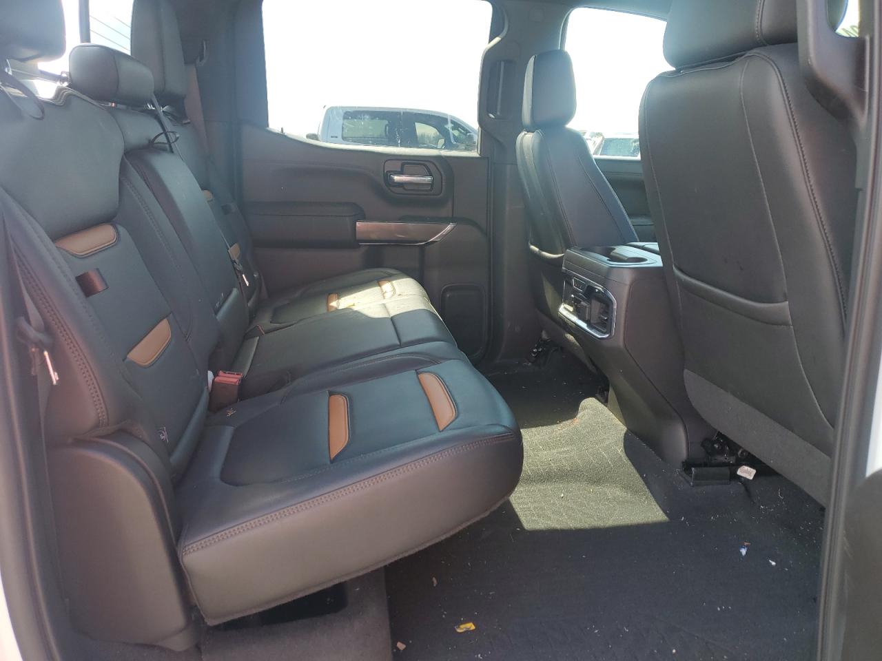 2021 GMC Sierra - Image 11