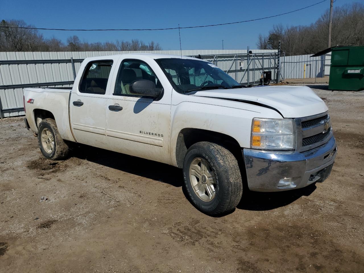 2011 Chevrolet Silverado - Image 4