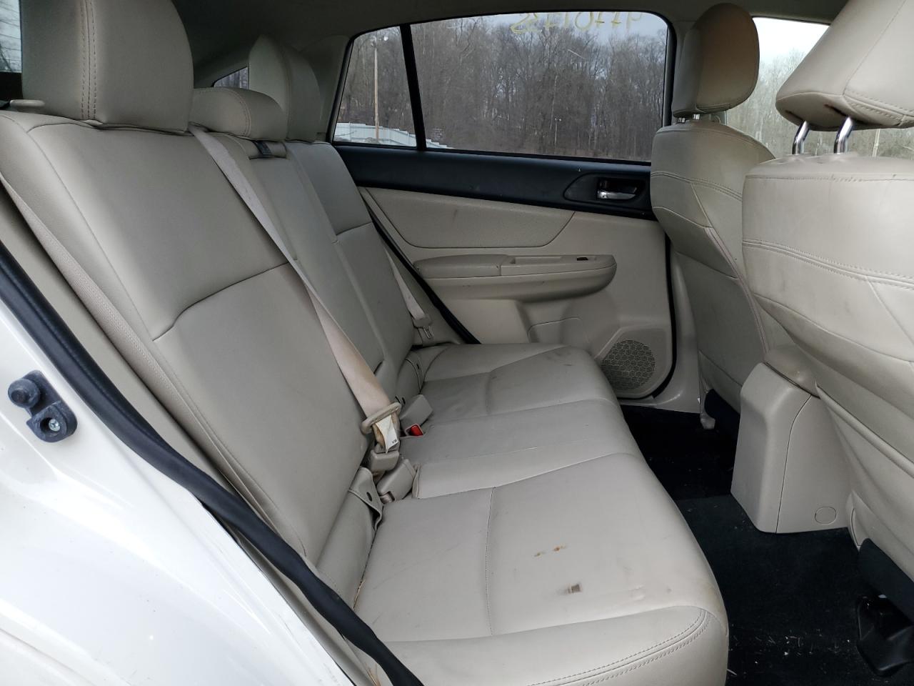 2014 Subaru XV - Image 11
