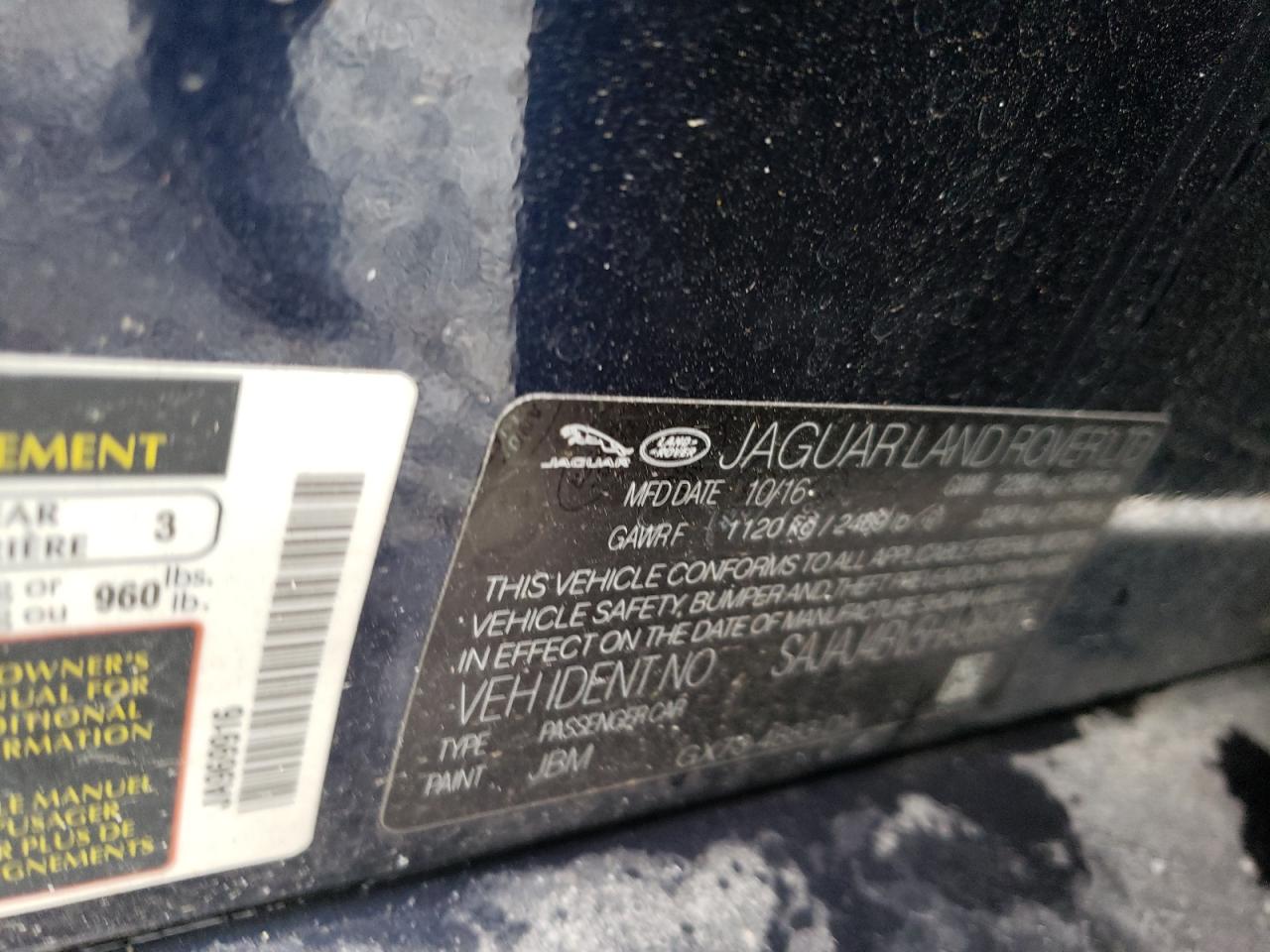 2017 Jaguar XE - Image 12