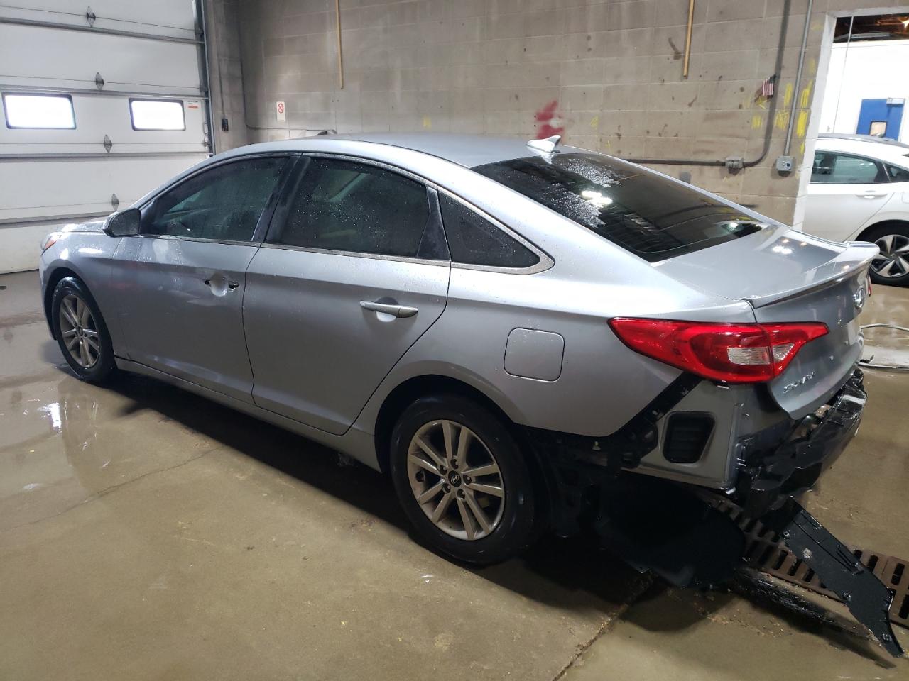 2017 Hyundai Sonata - Image 2