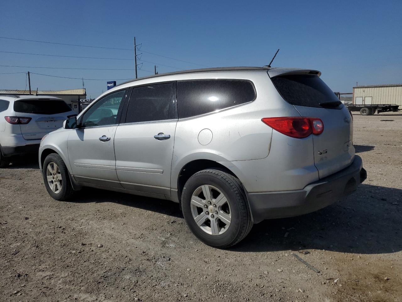 2011 Chevrolet Traverse - Image 2