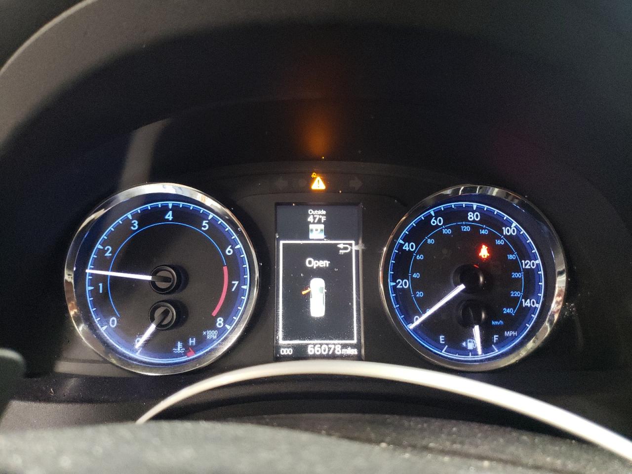 2018 Toyota Corolla - Image 9