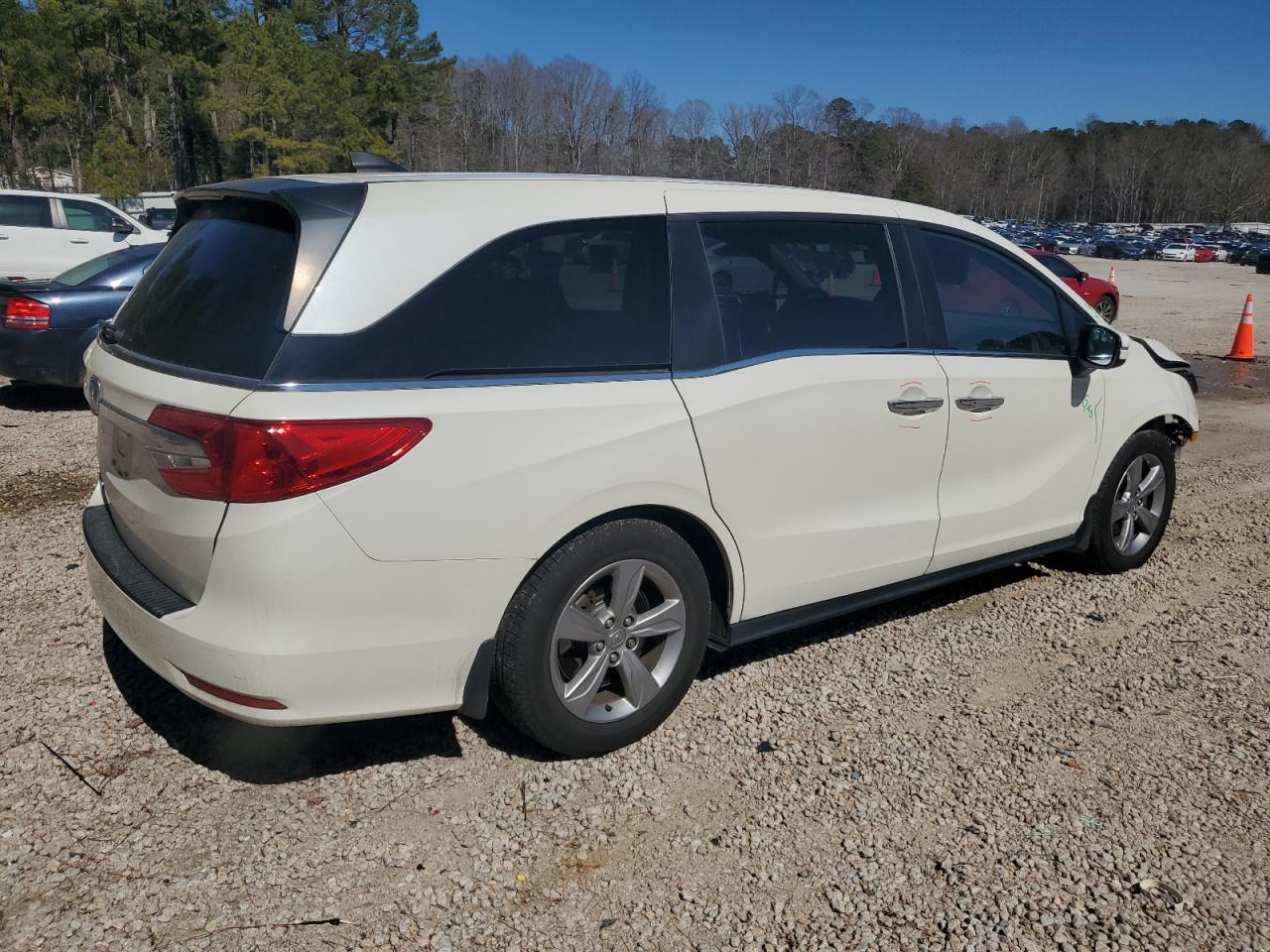 2018 Honda Odyssey - Image 3