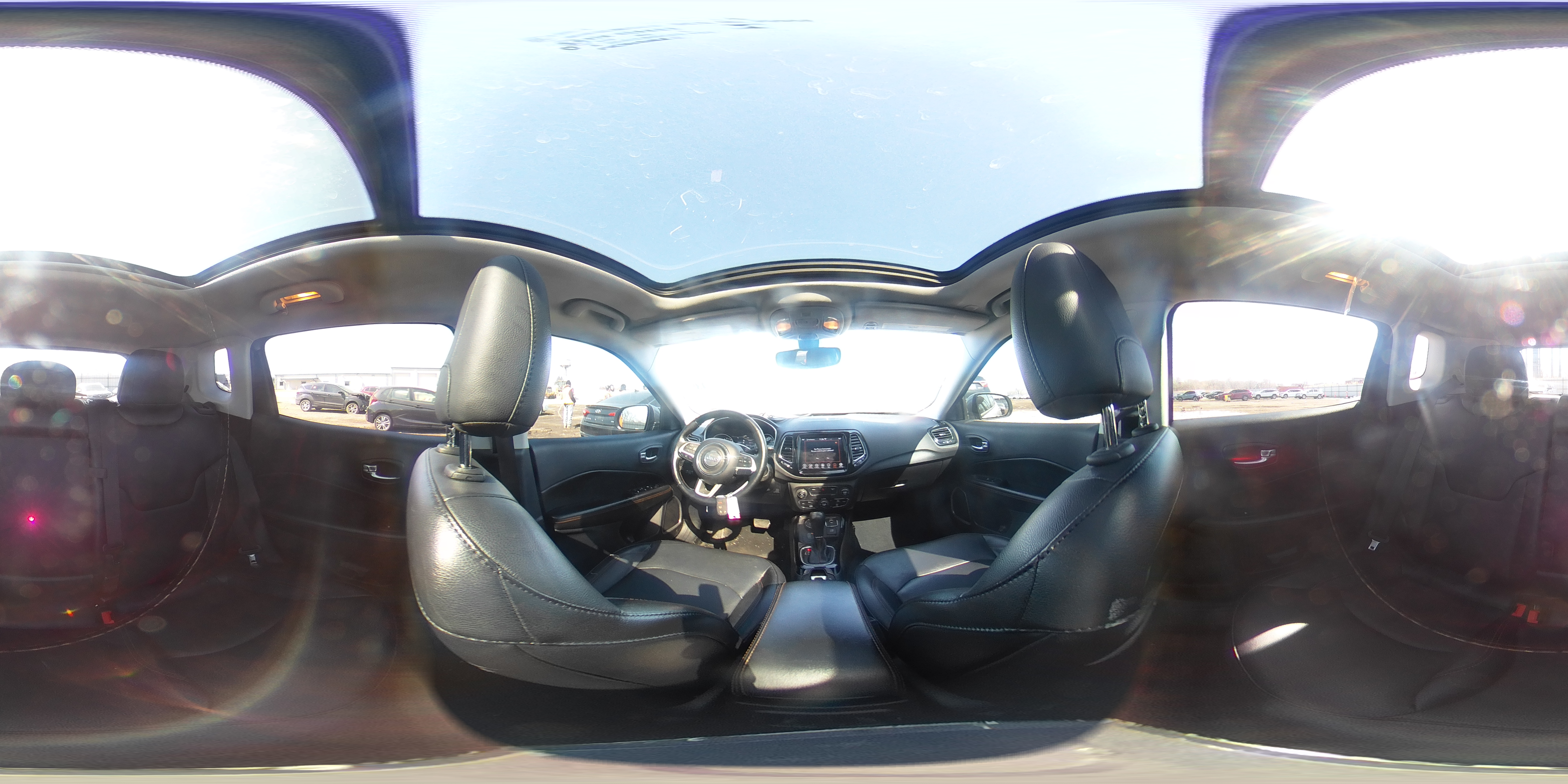 2020 Jeep Compass - Image 13