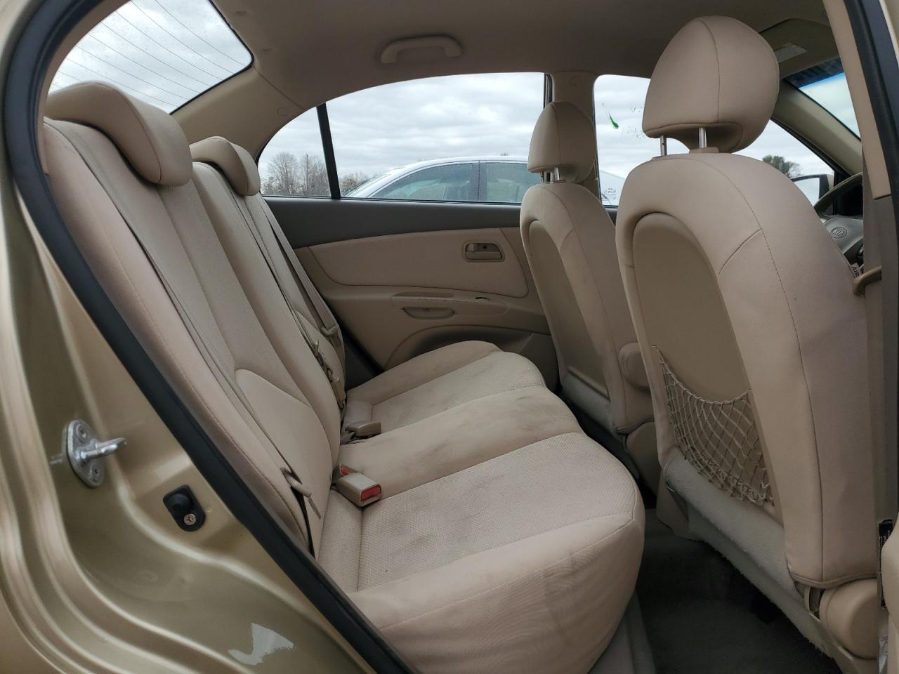 2009 Kia Rio - Image 10