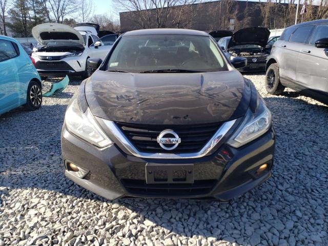  NISSAN ALTIMA 2018 Czarny