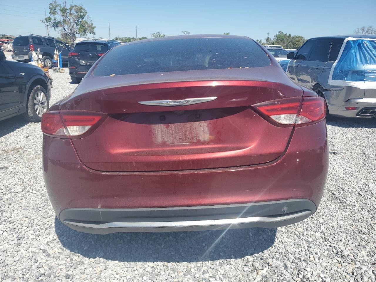 2016 Chrysler 200 - Image 6