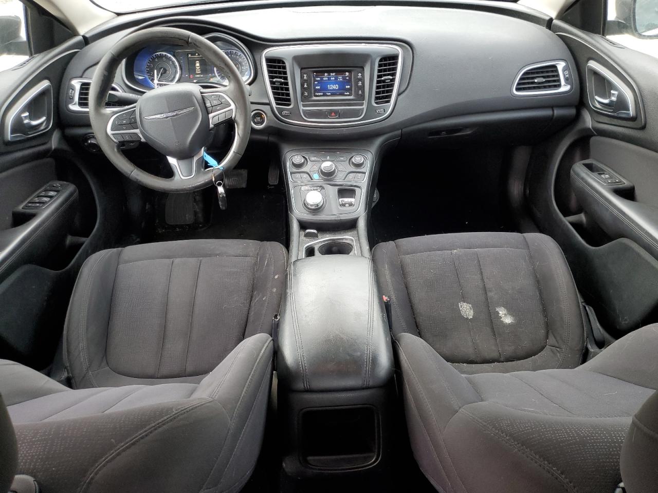 2015 Chrysler 200 - Image 8