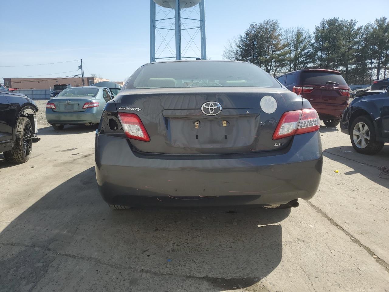2011 Toyota Camry - Image 6