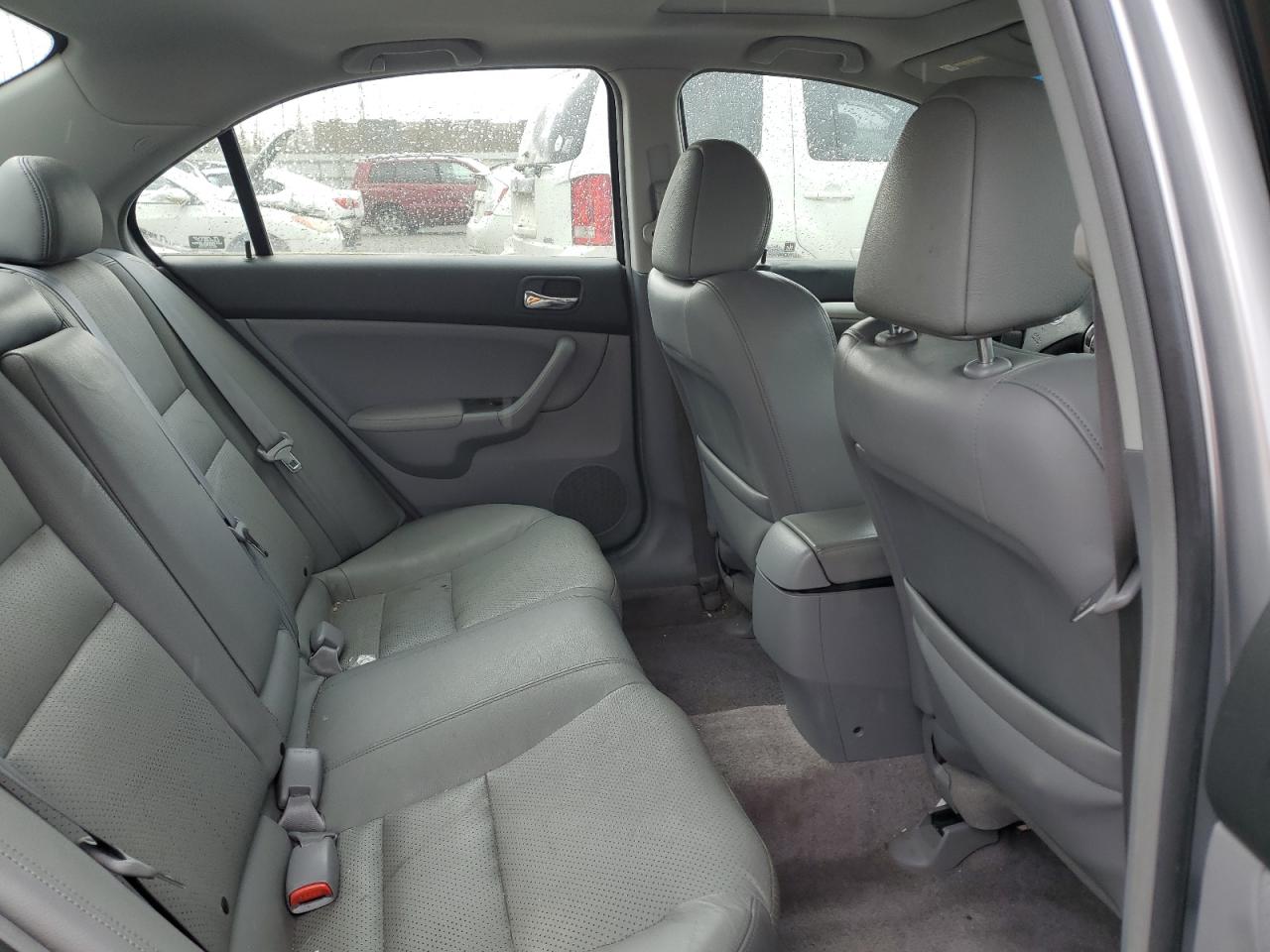 2005 Acura TSX - Image 10