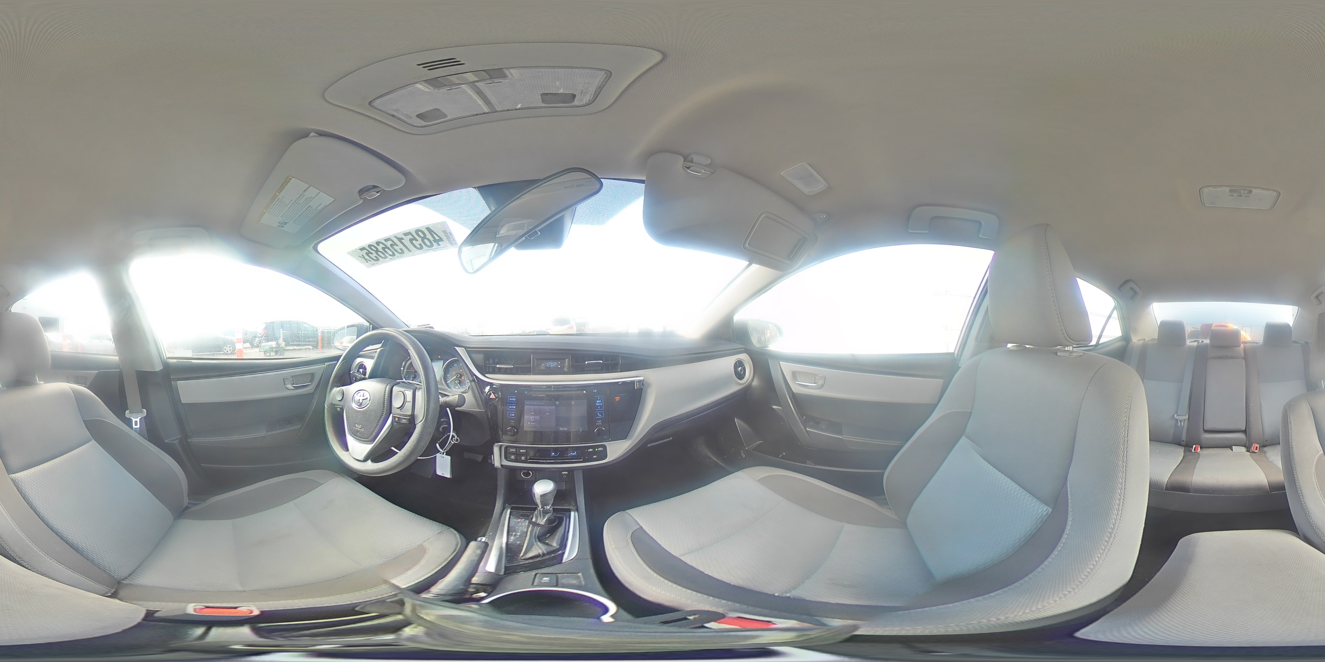 2018 Toyota Corolla - Image 13