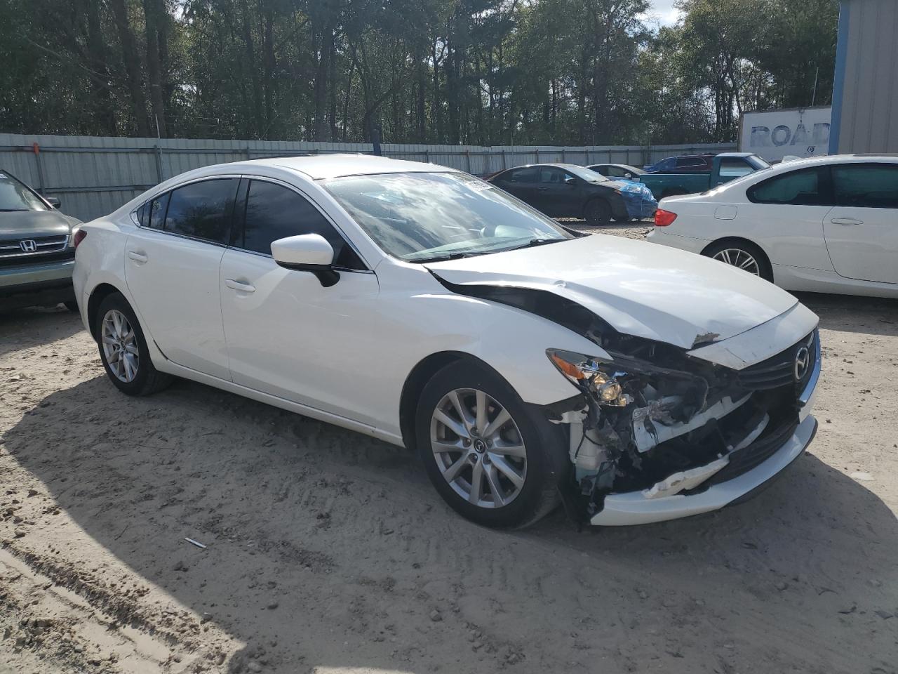 2017 Mazda 6 - Image 4