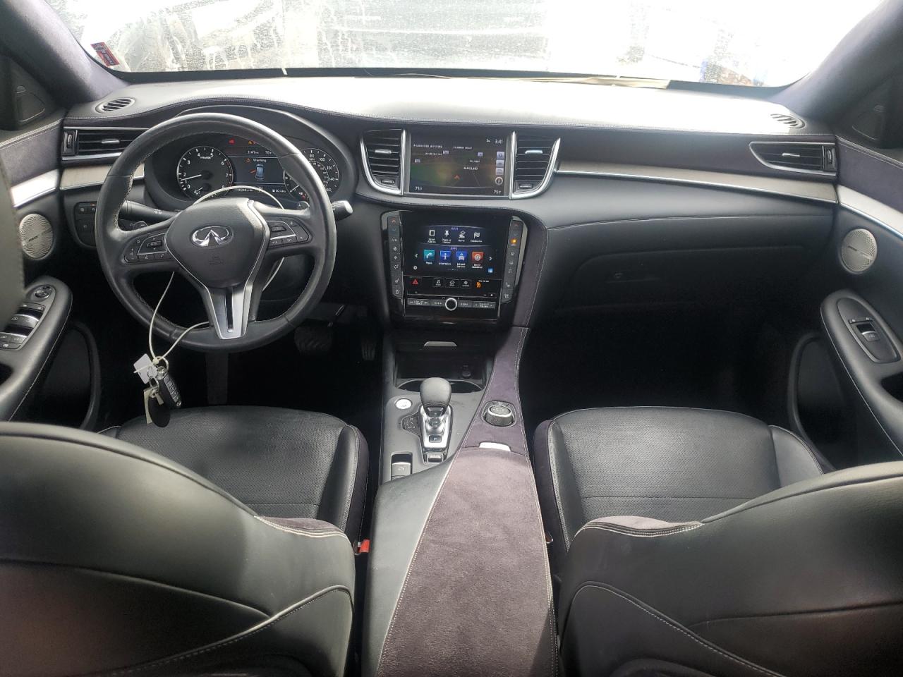 2019 Infiniti QX50 - Image 8