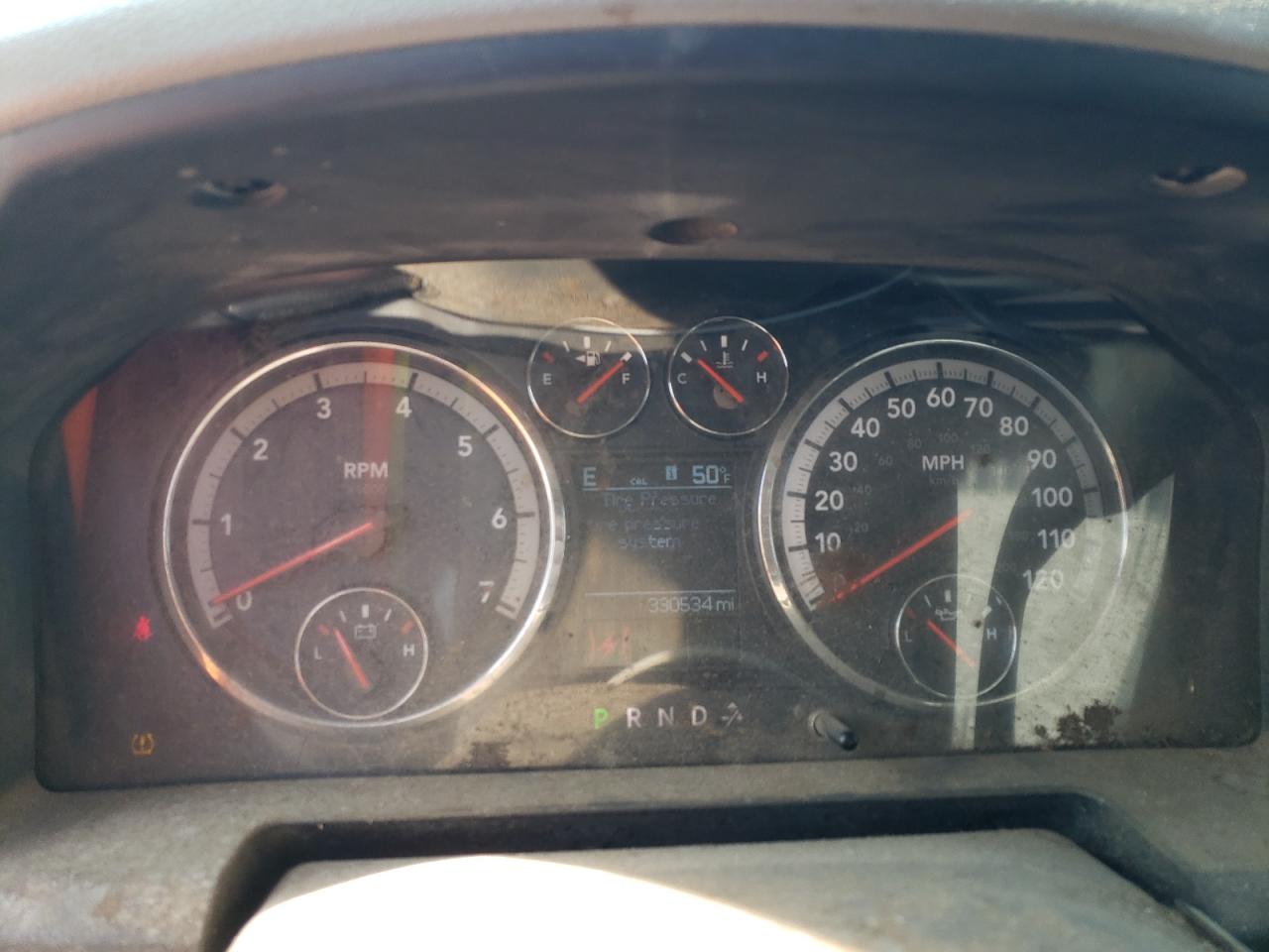2010 Dodge RAM - Image 9