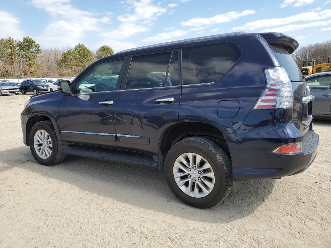 2018 Lexus GX - Image 2