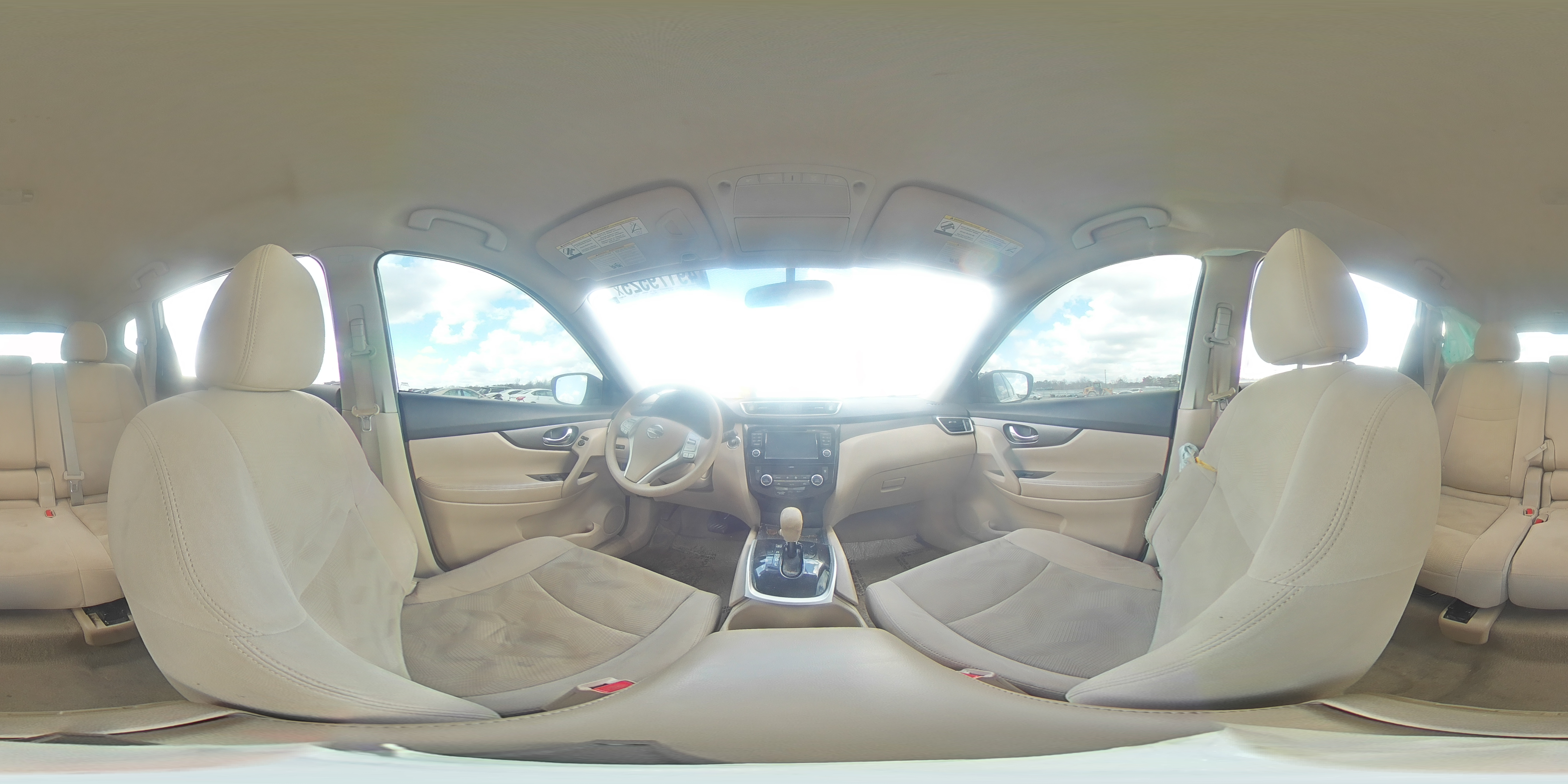 2015 Nissan Rogue - Image 13