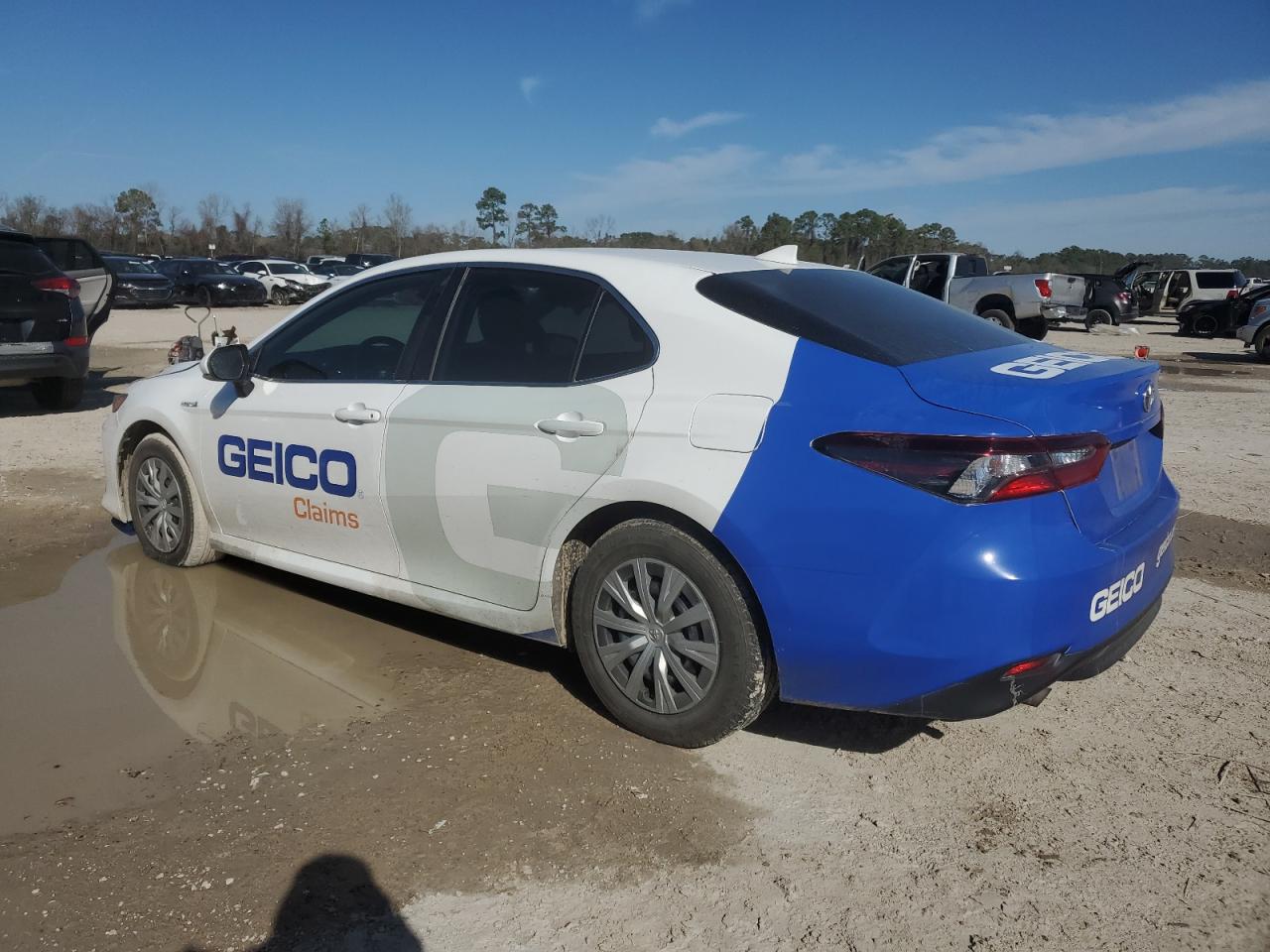 2021 Toyota Camry - Image 2