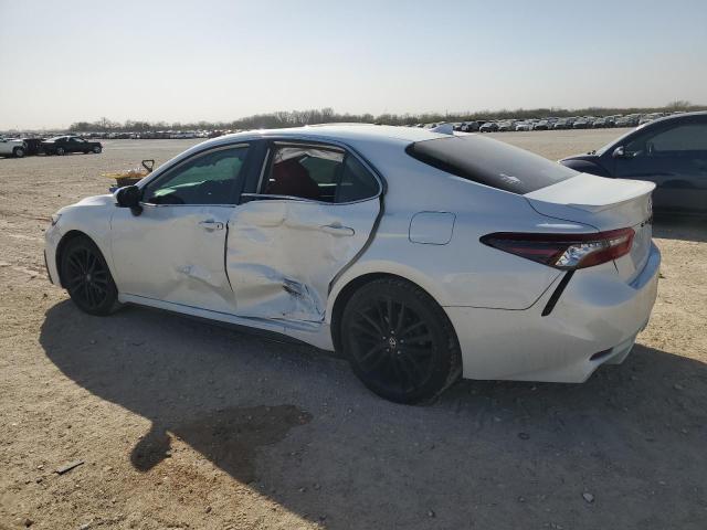  TOYOTA CAMRY 2021 White