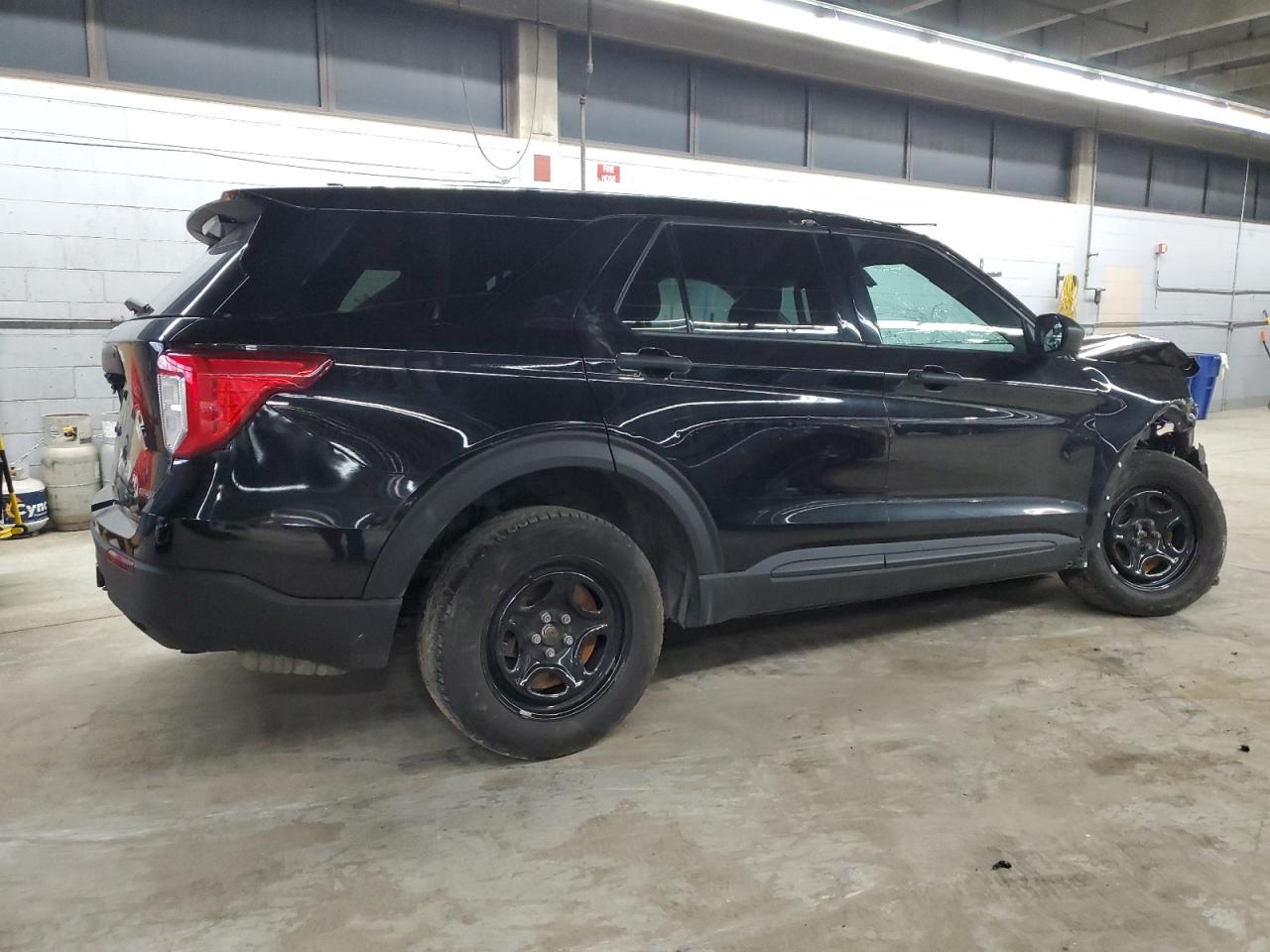 2020 Ford Explorer - Image 3