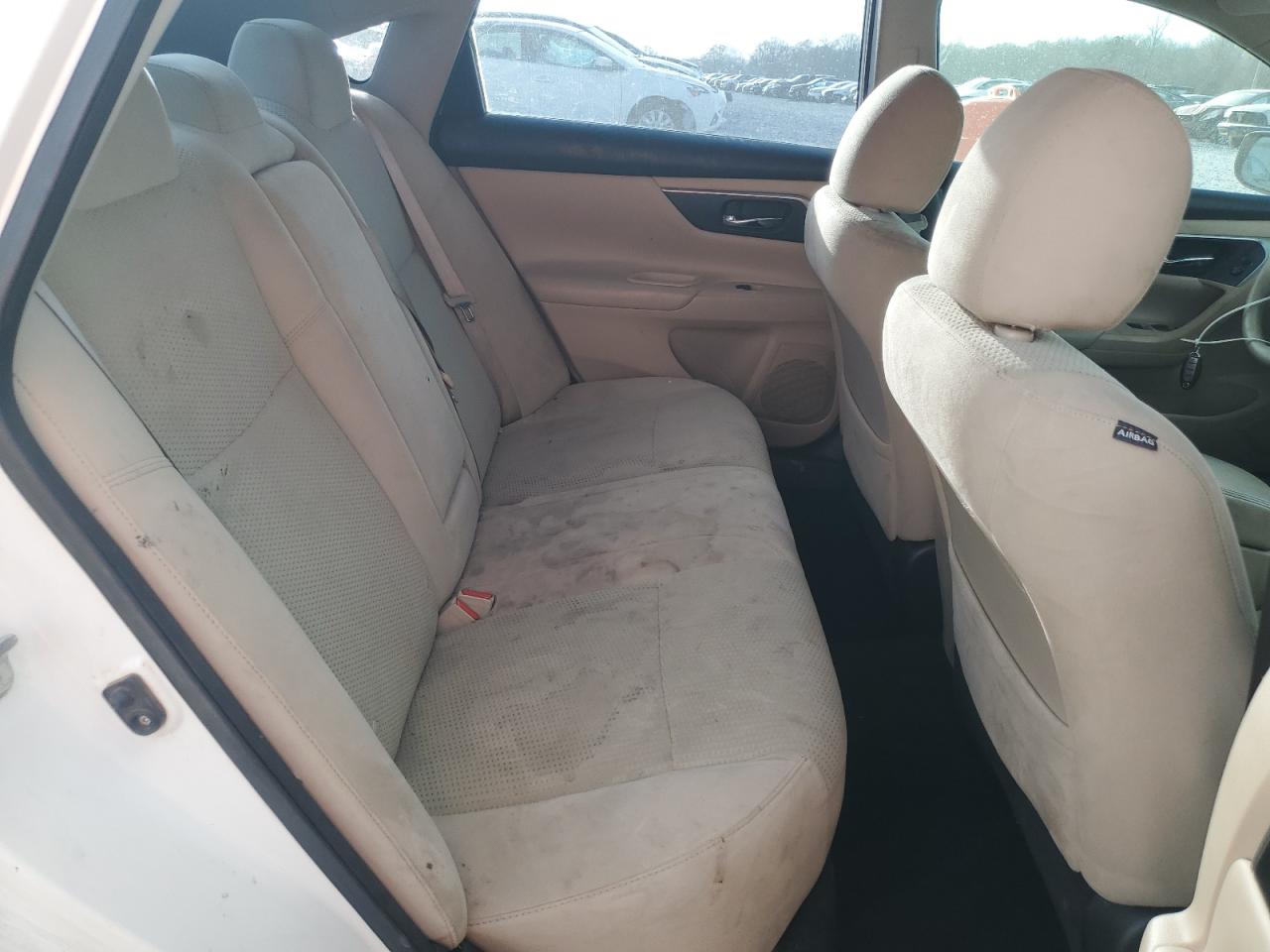 2015 Nissan Altima - Image 11