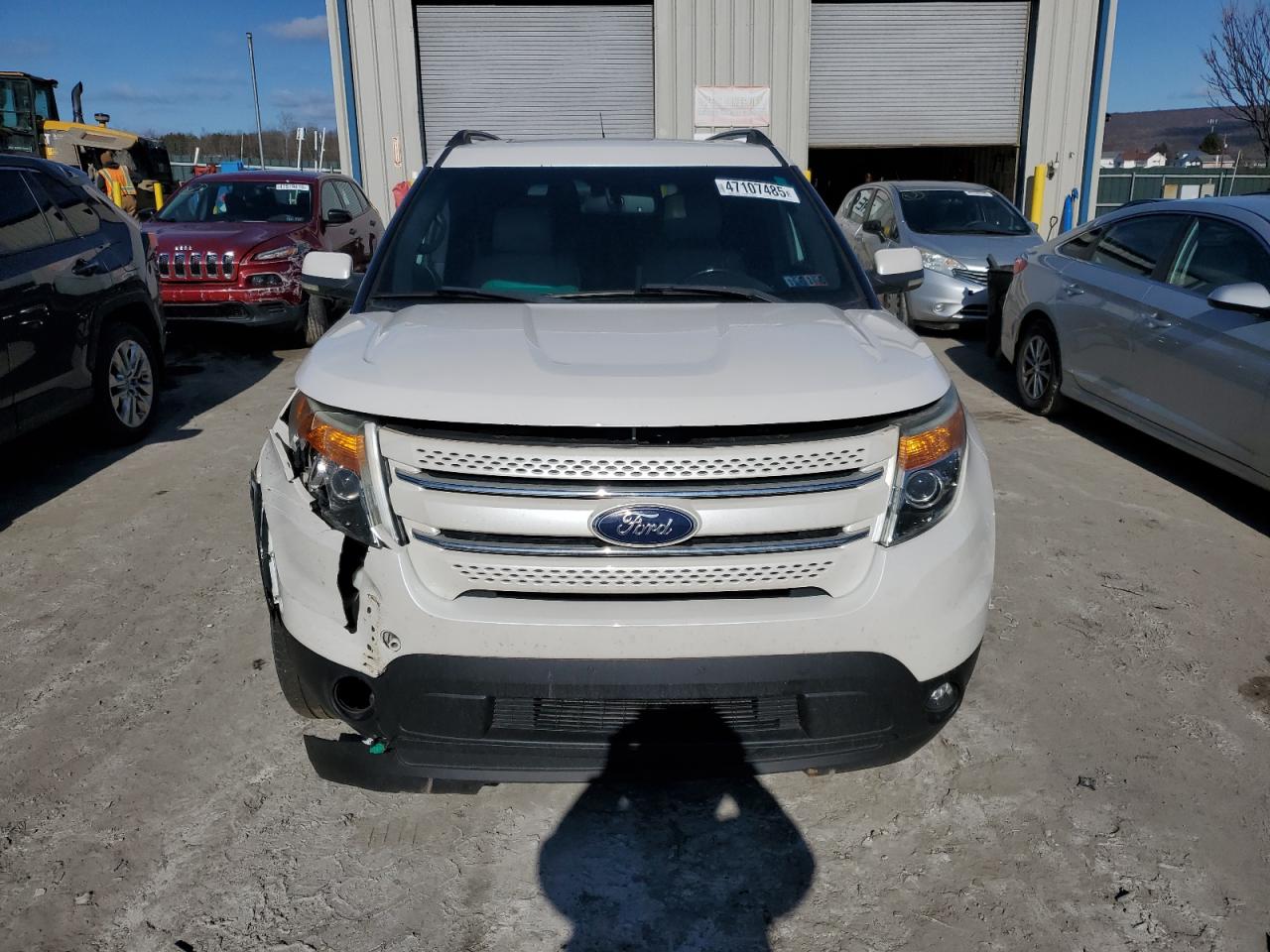 2011 Ford Explorer - Image 5
