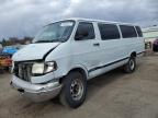 2000 Dodge Ram Wagon B3500 на продаже в Pennsburg, PA - Front End