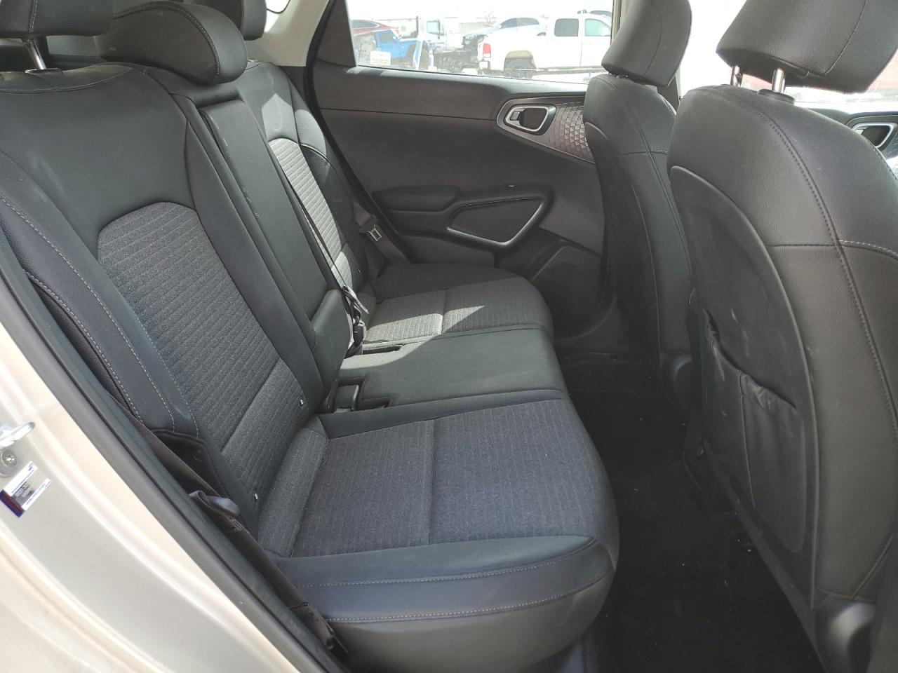 2020 Kia Soul - Image 11