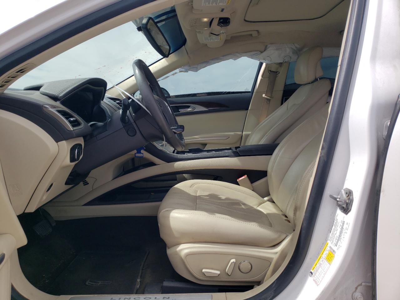 2014 Lincoln MKZ - Image 7