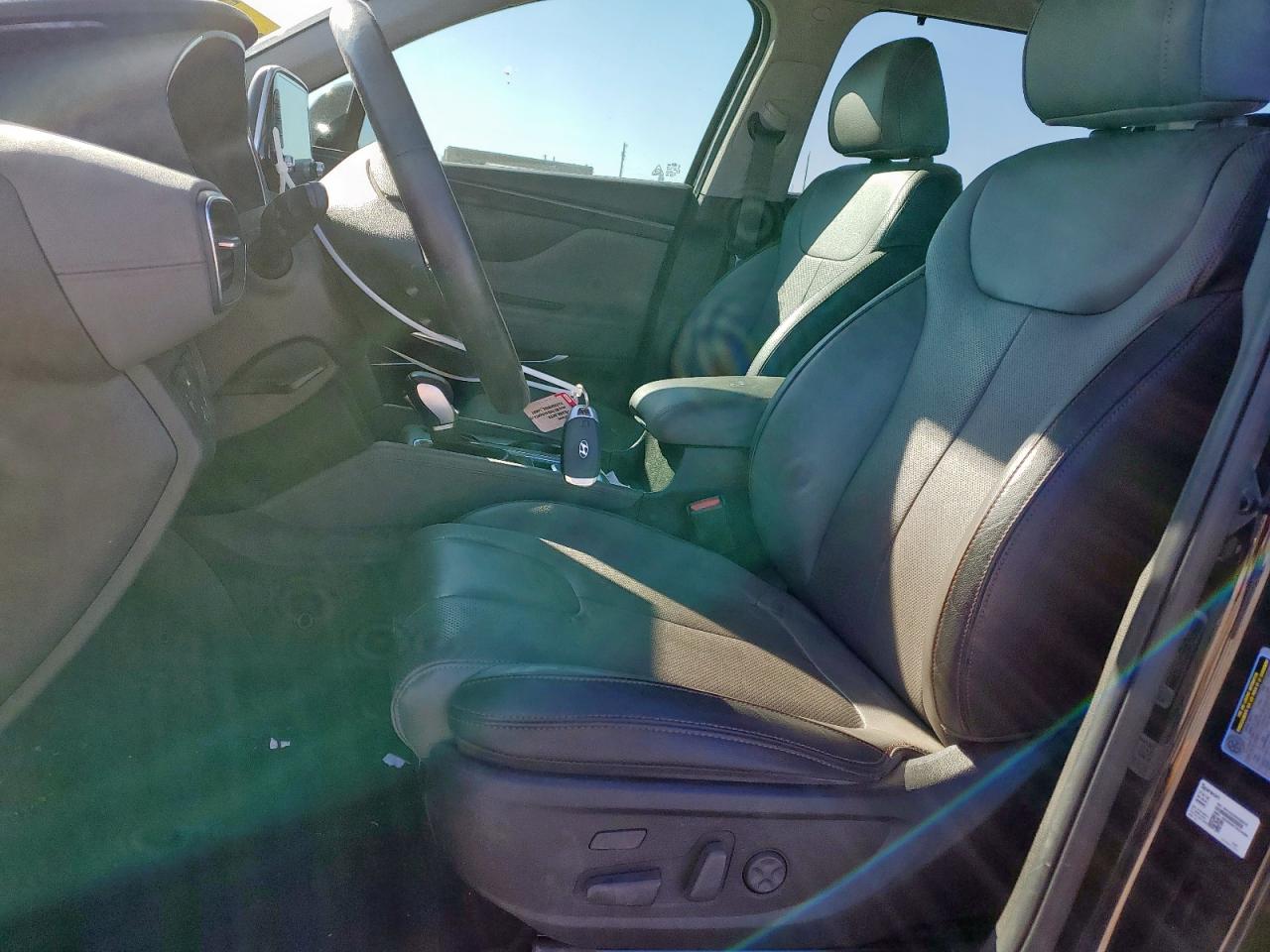 2019 Hyundai Santa Fe - Image 7
