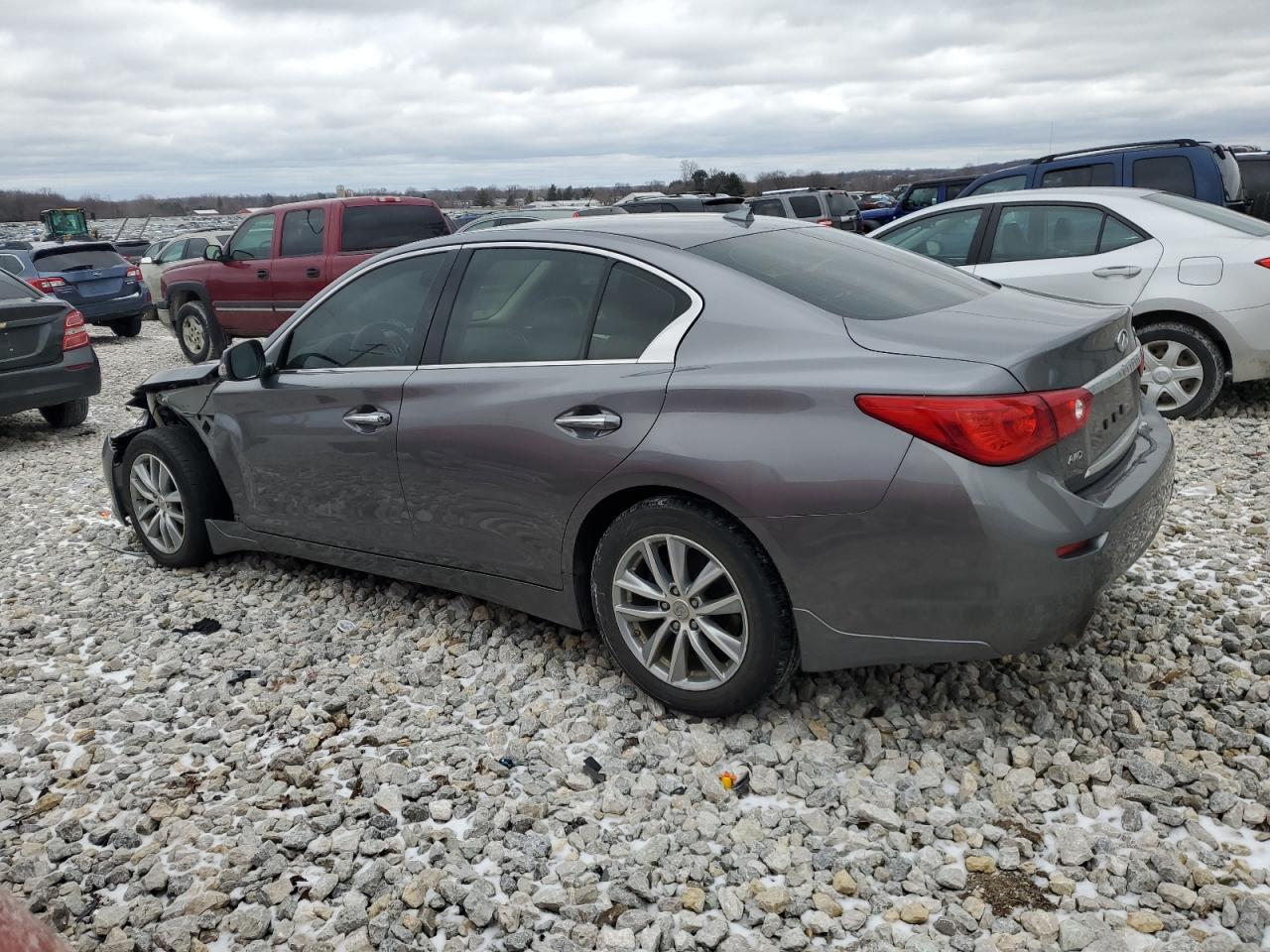 2015 Infiniti Q50 - Image 2