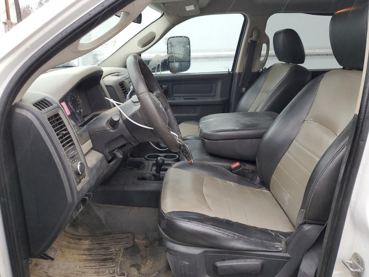 2012 Dodge RAM - Image 7